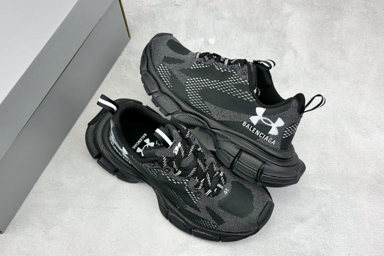 Balenciaga Black Under Armor 3XL Tech Sneakers with futuristic design, breathable mesh panels, and durable rubber sole.